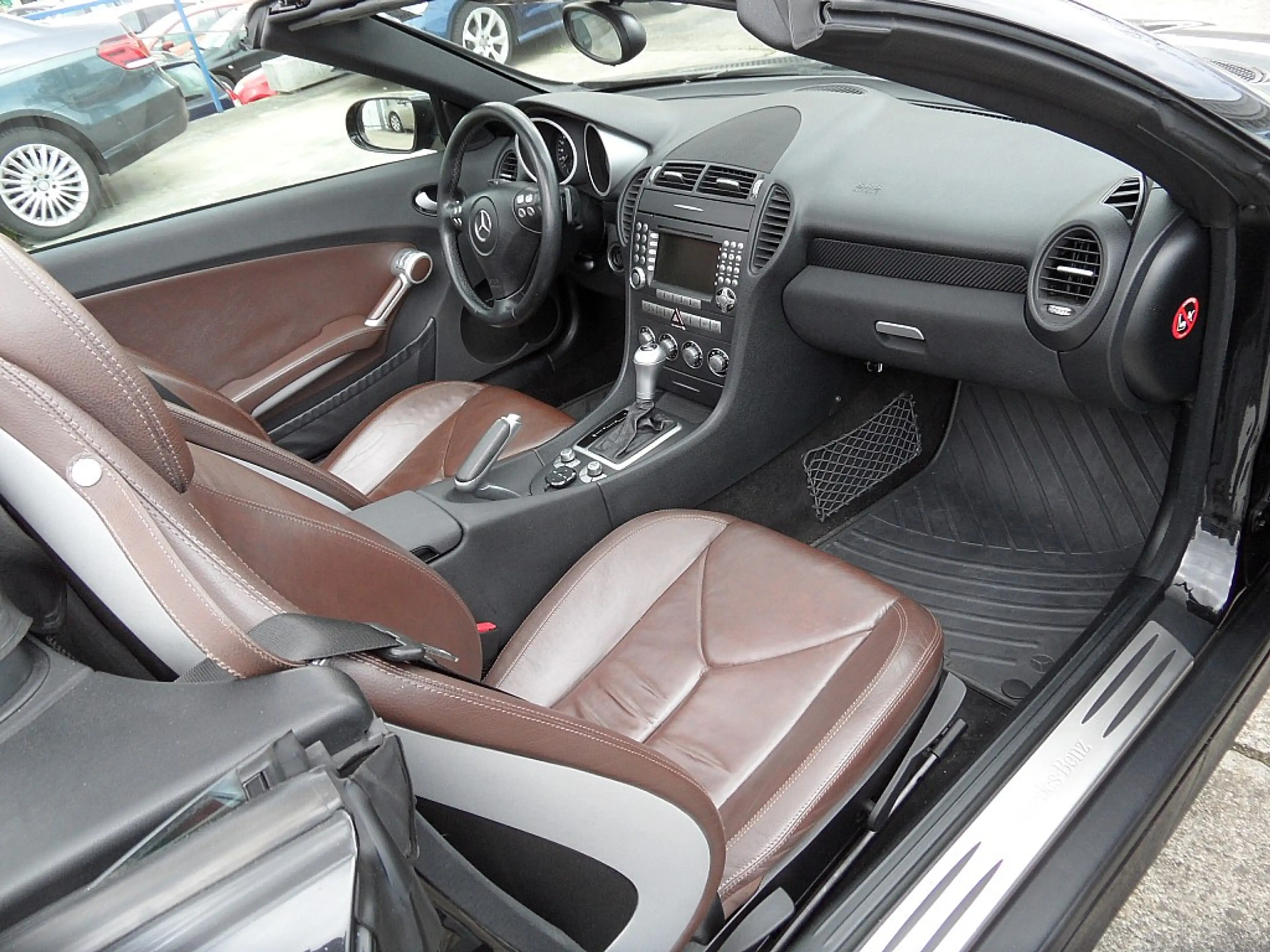 Mercedes-Benz SLK 350 Sport Aut. — photo 15