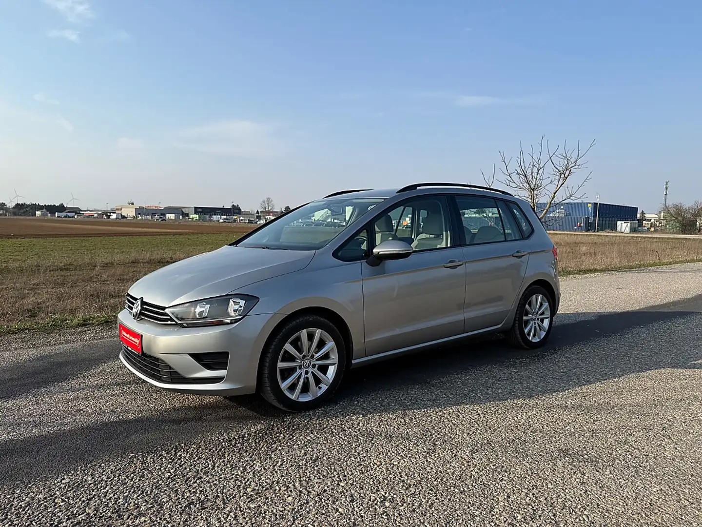 Volkswagen Golf Sportsvan Trendline 1,6 BMT TDI DSG Grau - 2