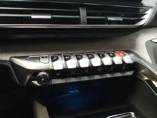 Peugeot 3008 view 23