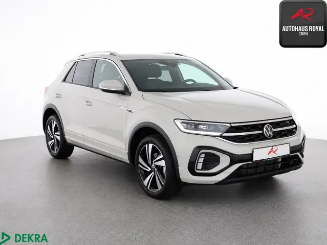 Volkswagen T-Roc view 7