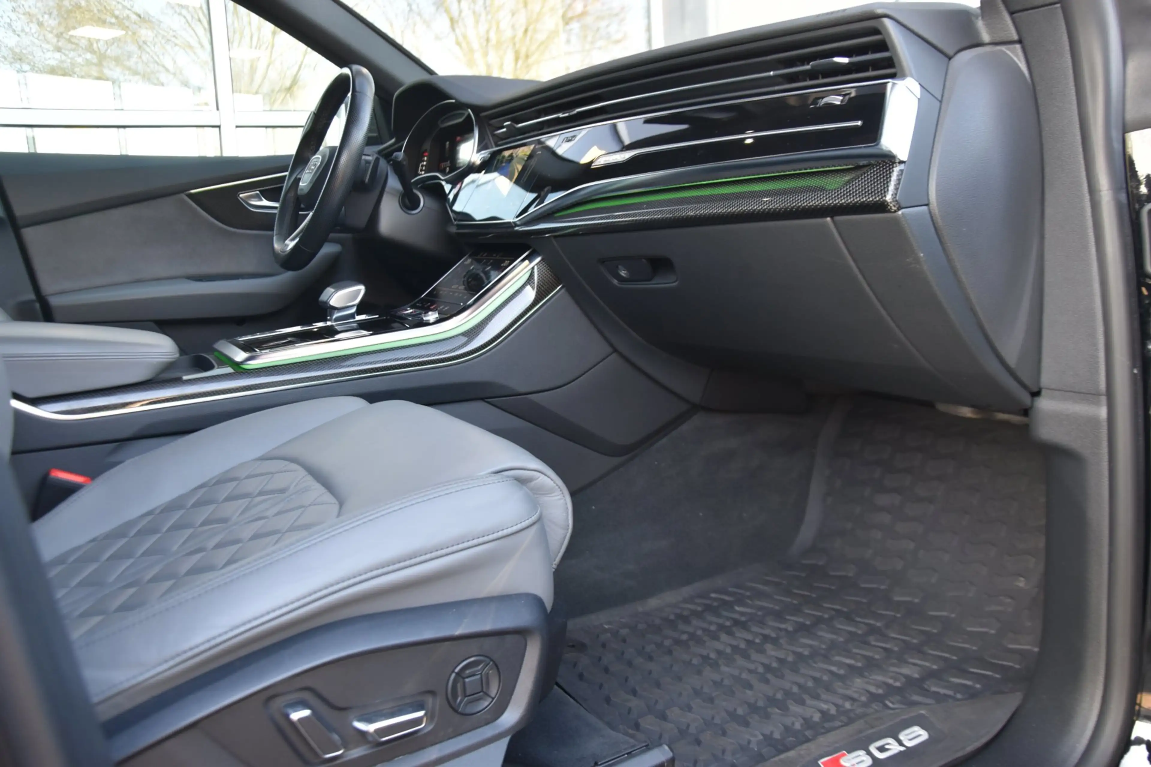 Audi SQ8 4.0 TFSI Q8 Quattro Audi Exclusive. Carbon Btw 1st — photo 10