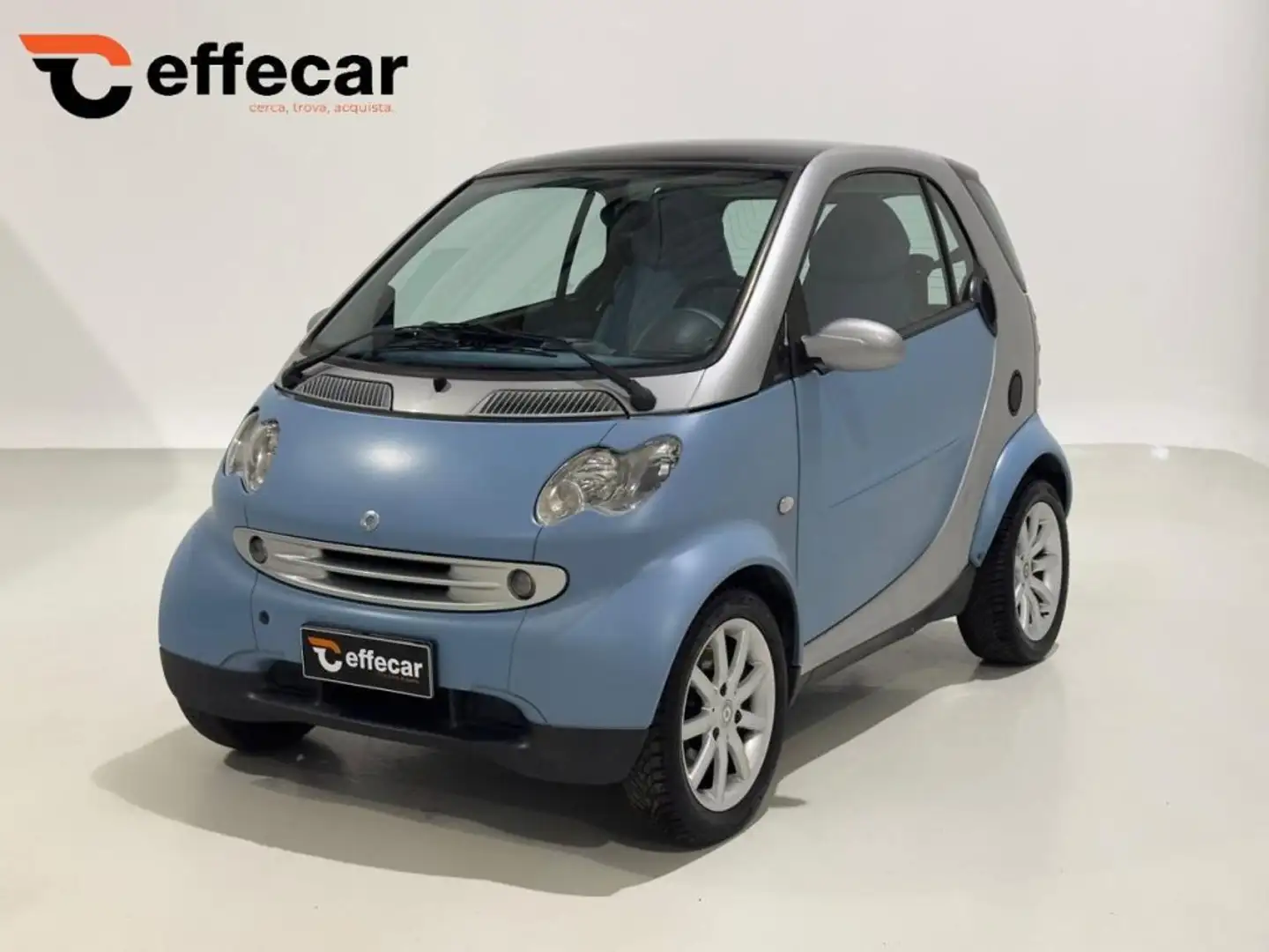 smart forTwo 700 coupé Passion Bleu - 1