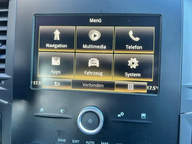 Renault Megane view 12