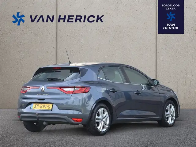 Renault Megane view 4
