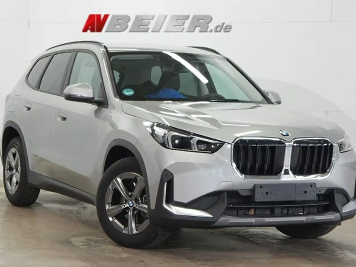 BMW X1 d HeadUp ACC AktivSitz ToT-Winkel ParkingPlus Argent - 2