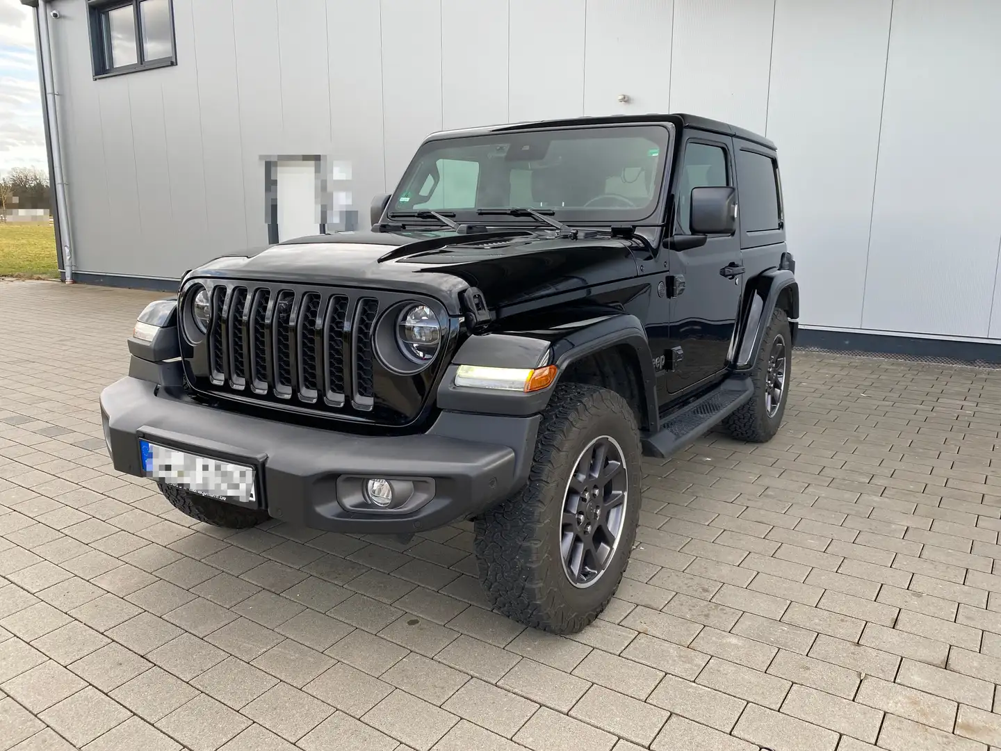 Jeep Wrangler Wrangler 2.0 T-GDI Hardtop AWD Automatik 80th Schwarz - 2