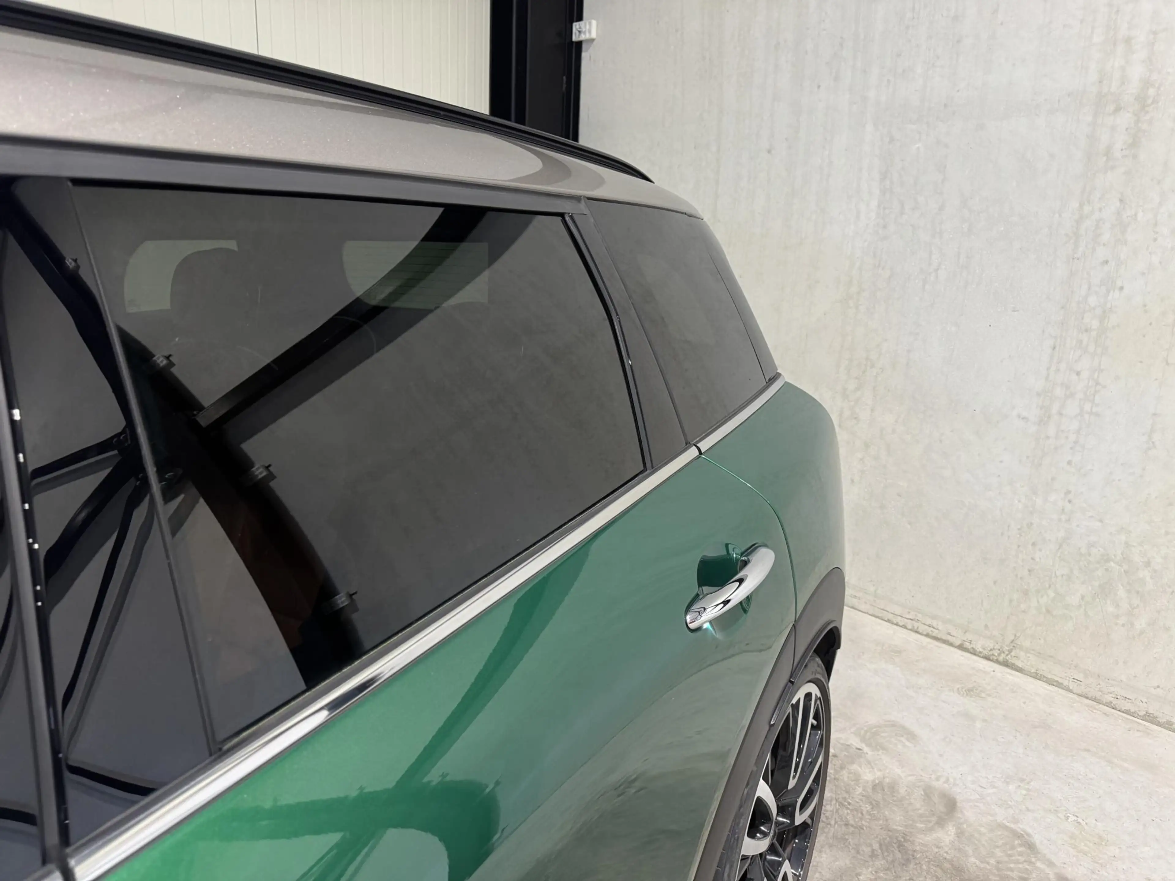 MINI Cooper S Clubman 2.0 | panorama | leder | navi | jcw velgen | — photo 22