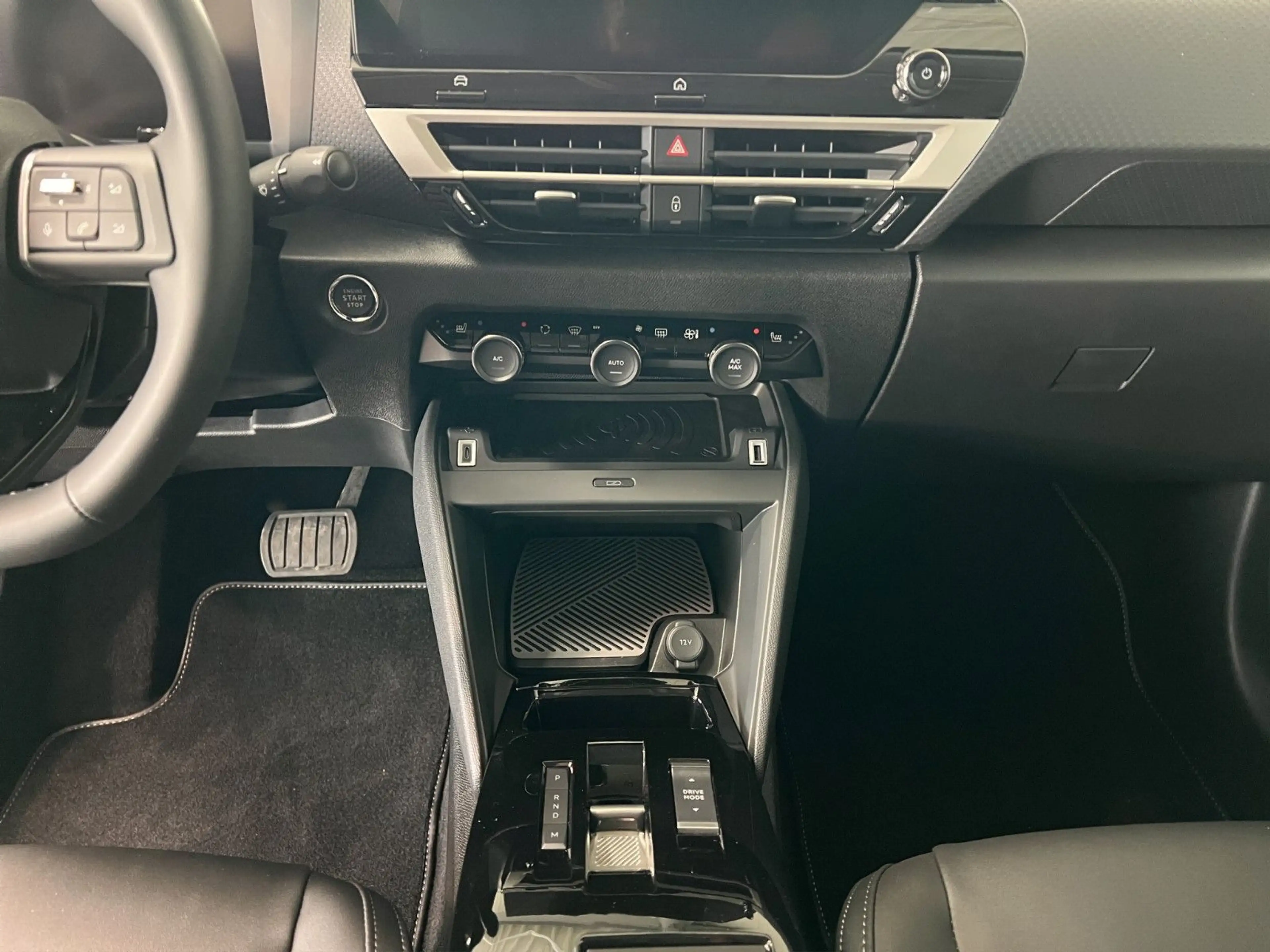 Citroen C4 130 Max 360° Kamera+ACC+SHZ+Glasschiebedach — photo 15