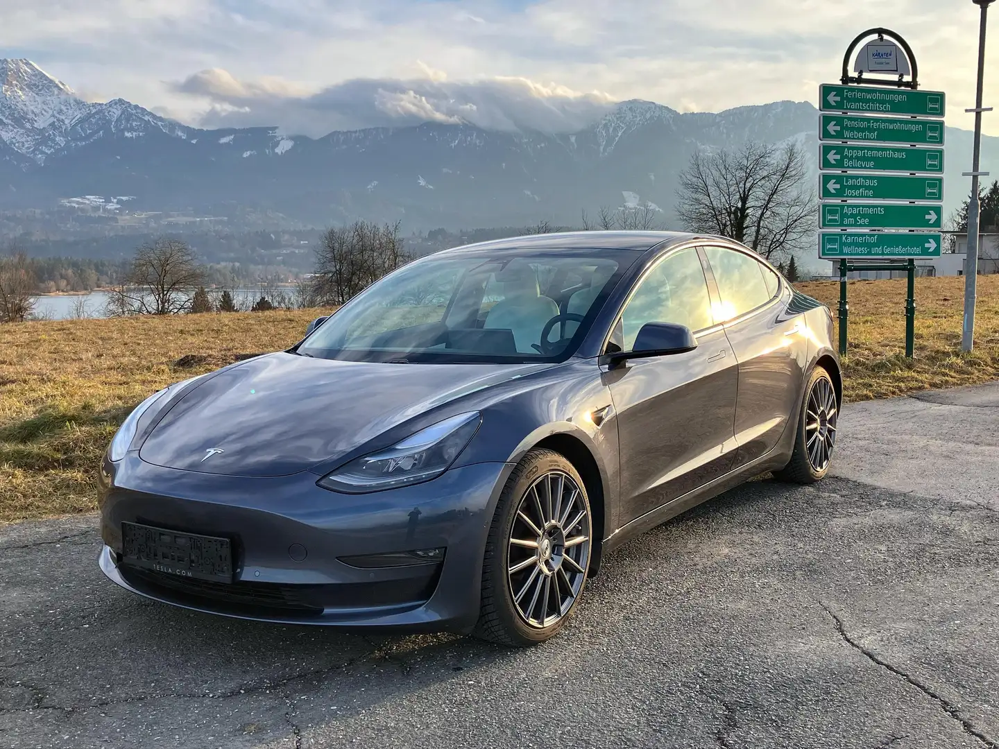 Tesla Model 3 Model 3 Long Range AWD, FSD, Facelift Grau - 1