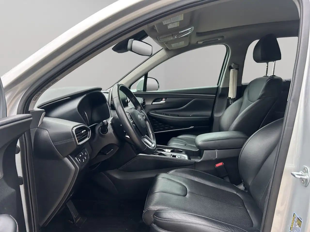 Hyundai SANTA FE снимка Hyundai SANTA FE