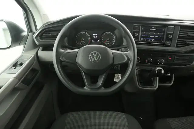 Volkswagen Transporter view 2