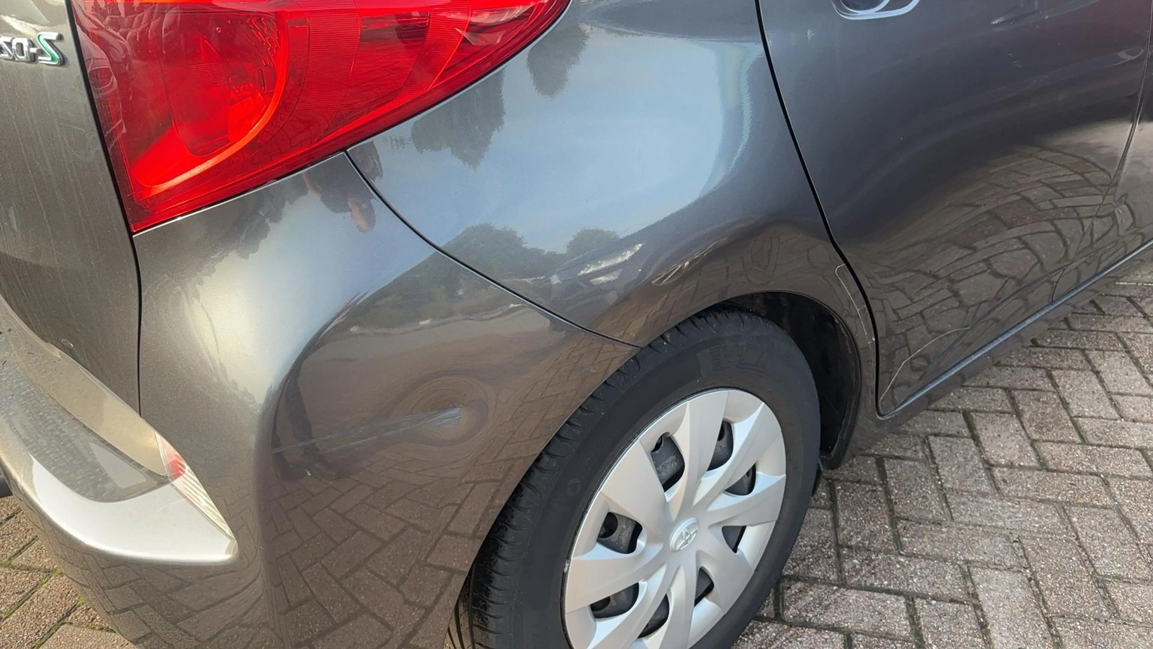 Toyota Verso-S 1.3 VVT-i Aspiration AUTOMAAT / TREKHAAK / CAMERA — photo 16