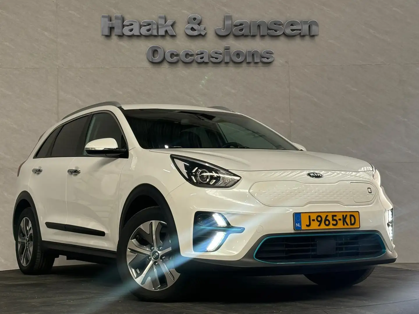 Kia e-Niro DynamicLine 64 kWh Carplay - Facelift - 3 Fase Weiß - 2