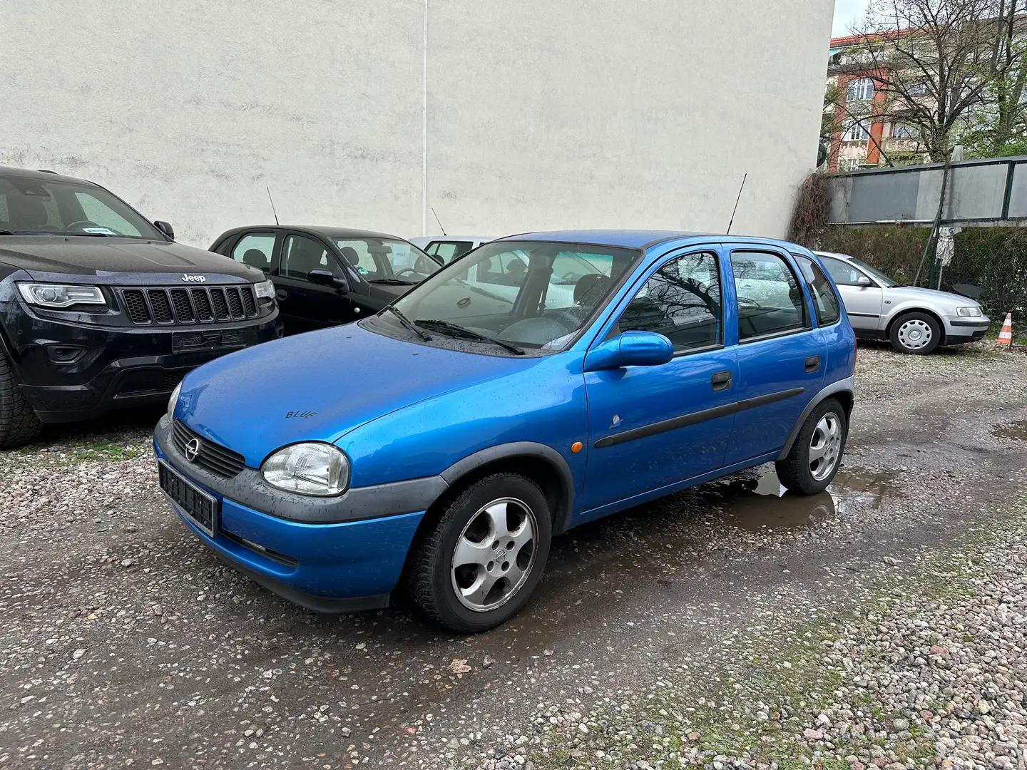 Opel Corsa 1.4 16V Automatik Klima Синій - 1