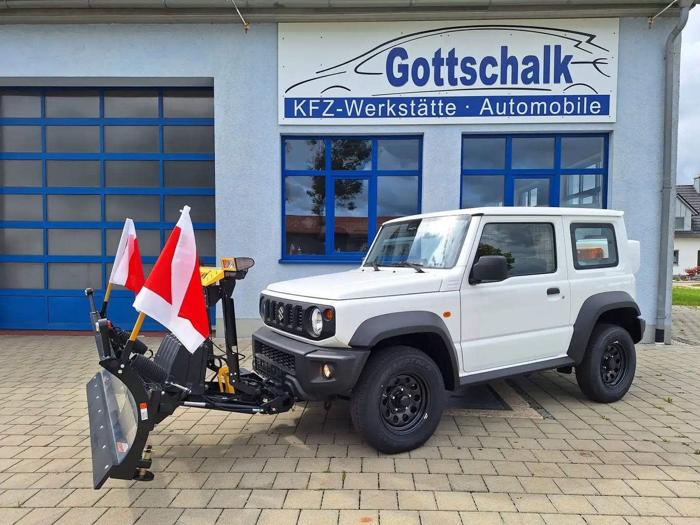 Suzuki Jimny WINTERDIENST Schneepflug Streuer SNO-WAY LEHNER Weiß - 1