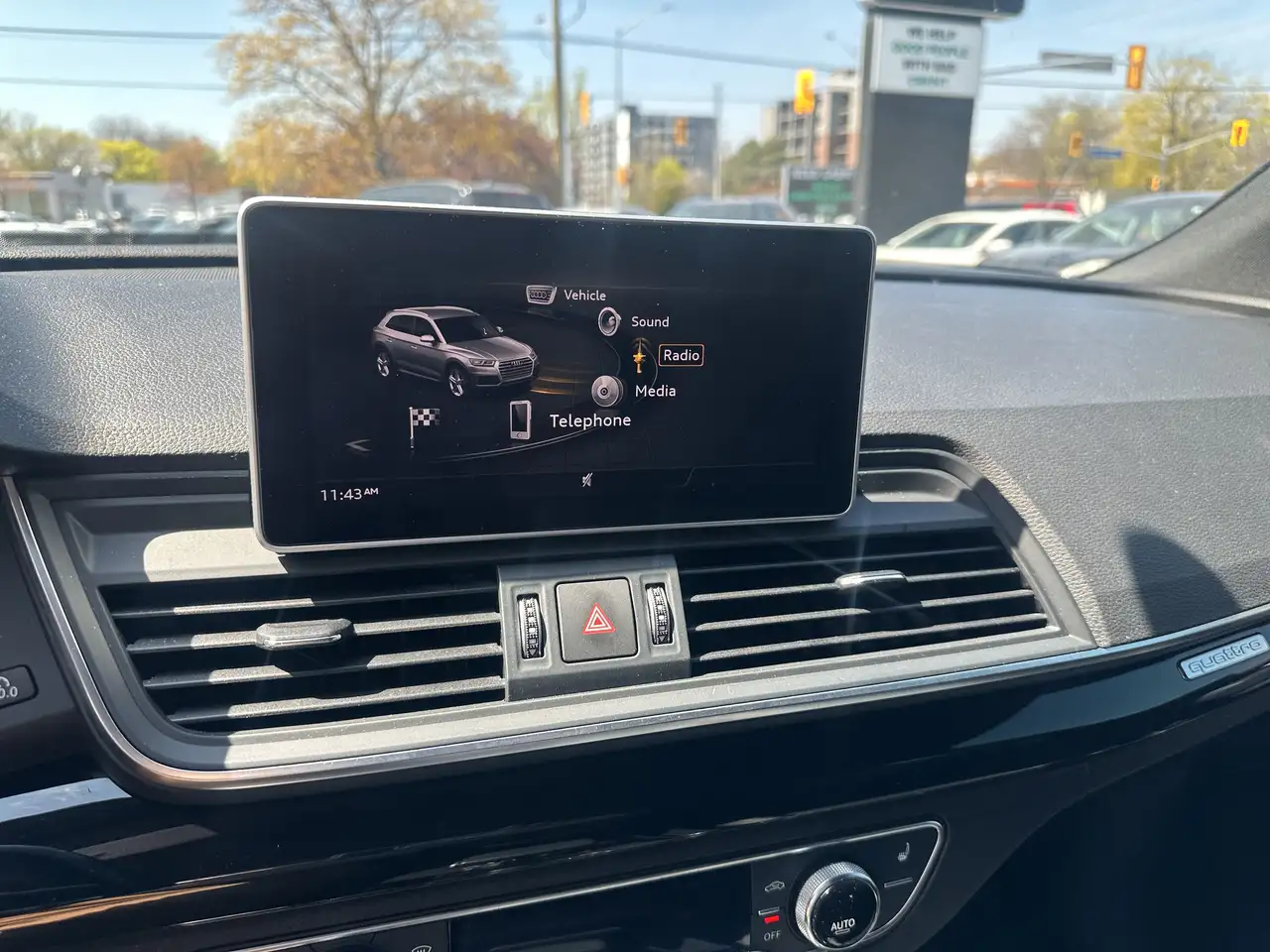 Audi Q5 снимка Audi Q5