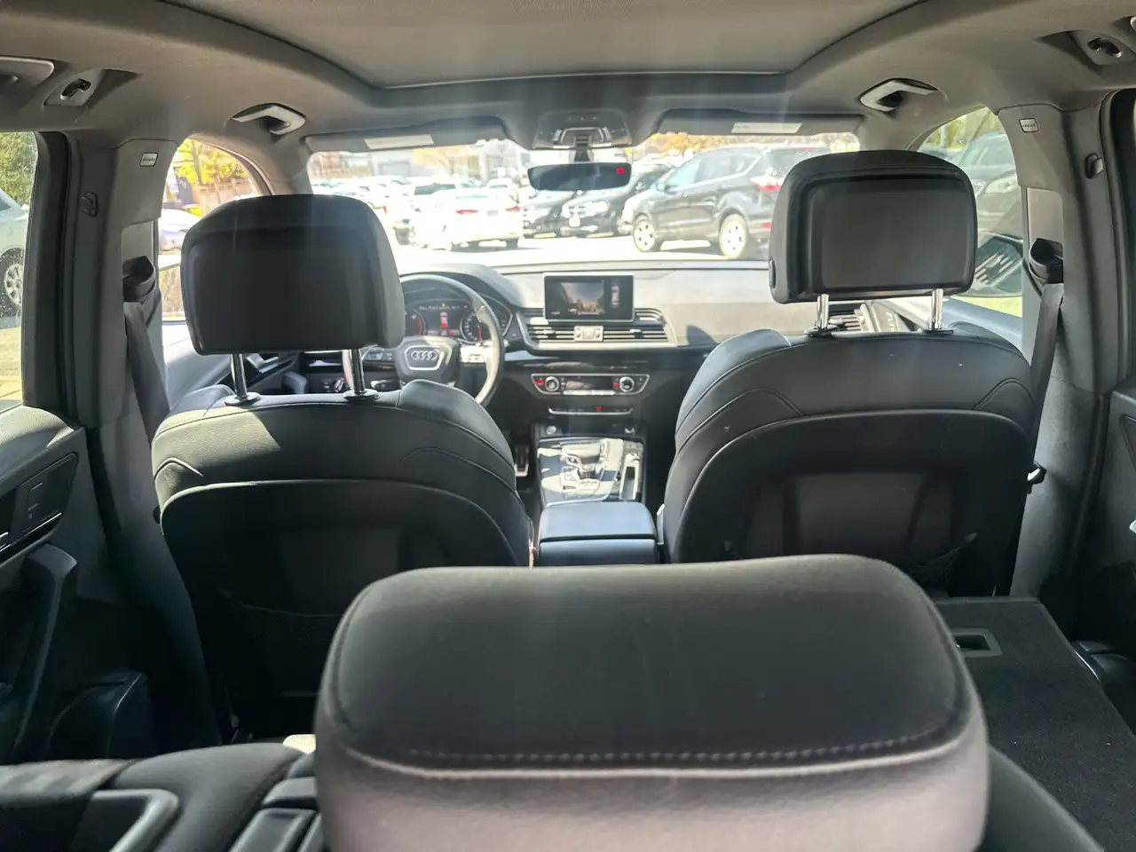 Audi Q5 снимка Audi Q5