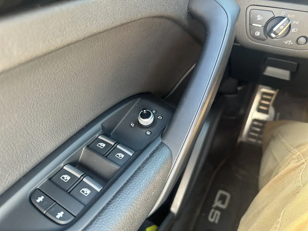 Audi Q5 снимка Audi Q5
