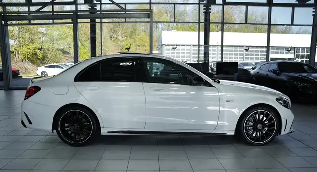 Mercedes-Benz C Class view 7