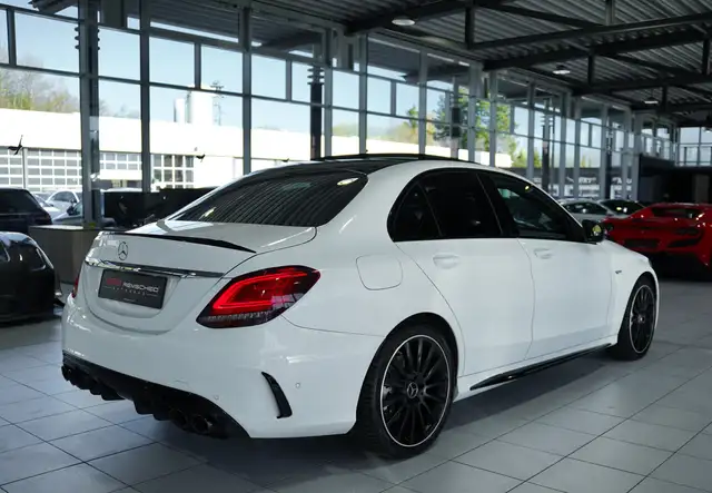 Mercedes-Benz C Class view 8