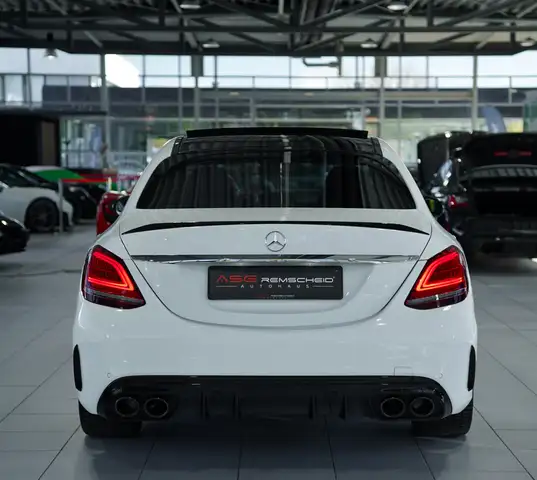 Mercedes-Benz C Class view 9