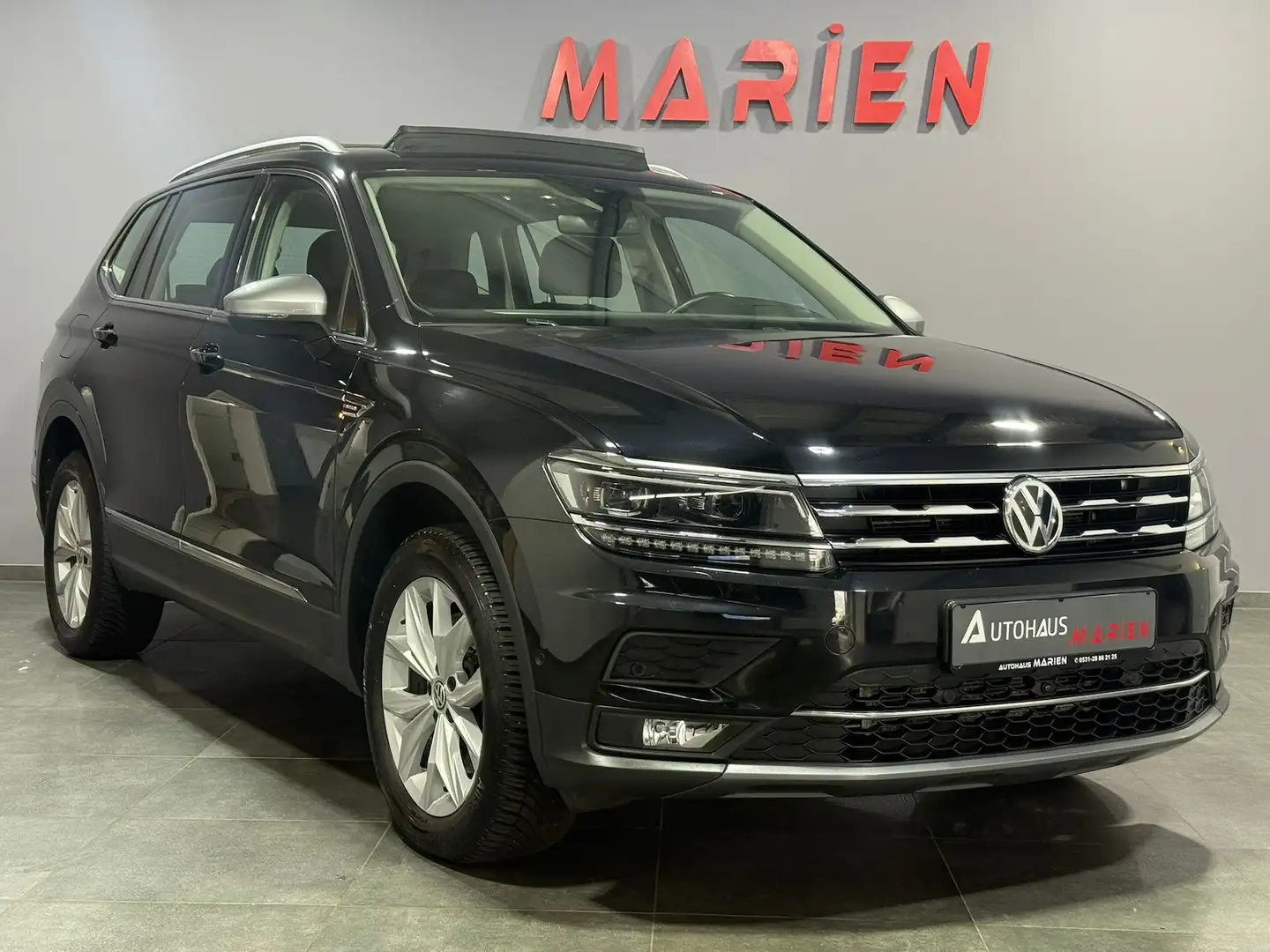 Volkswagen Tiguan Allspace 2.0 TDI DSG Highline 7 SITZER Negro - 2