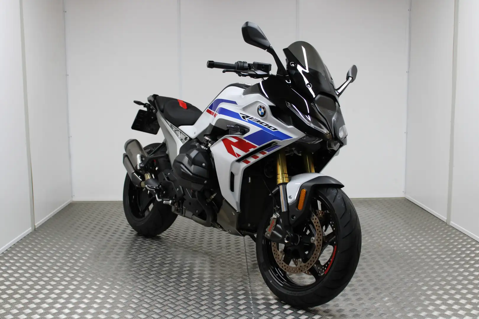 BMW R 1300 RS Light white Performance - Akrapovic BTW Voertuig bijela - 2
