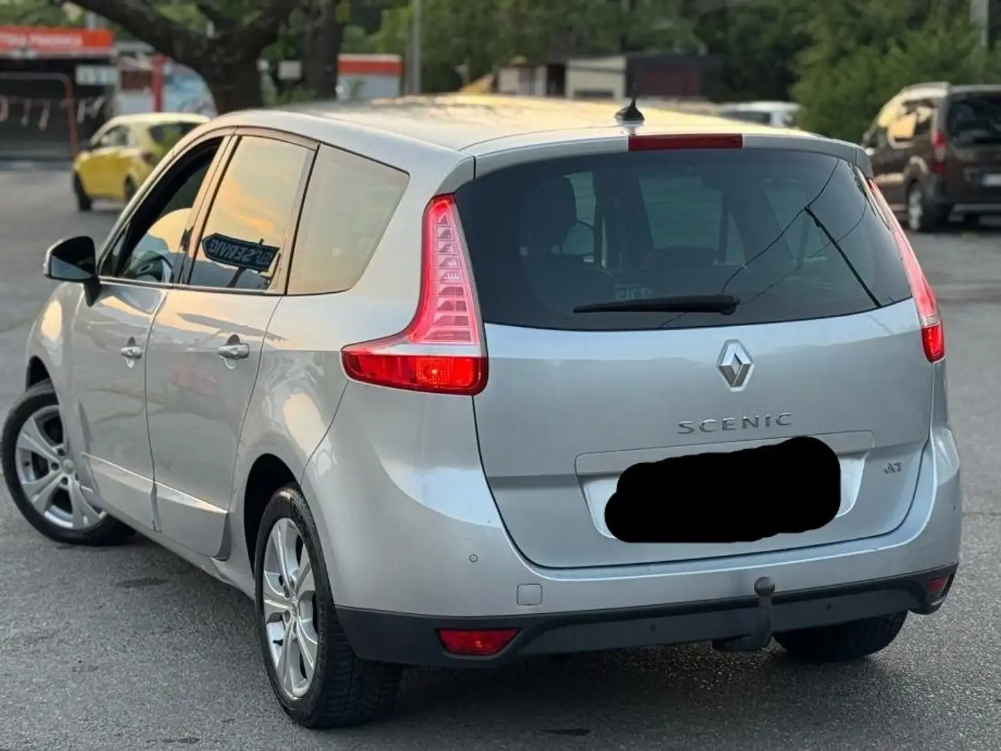Renault Grand Scenic Grand Scenic 1.9 dCi 120Confort 2012 - 1