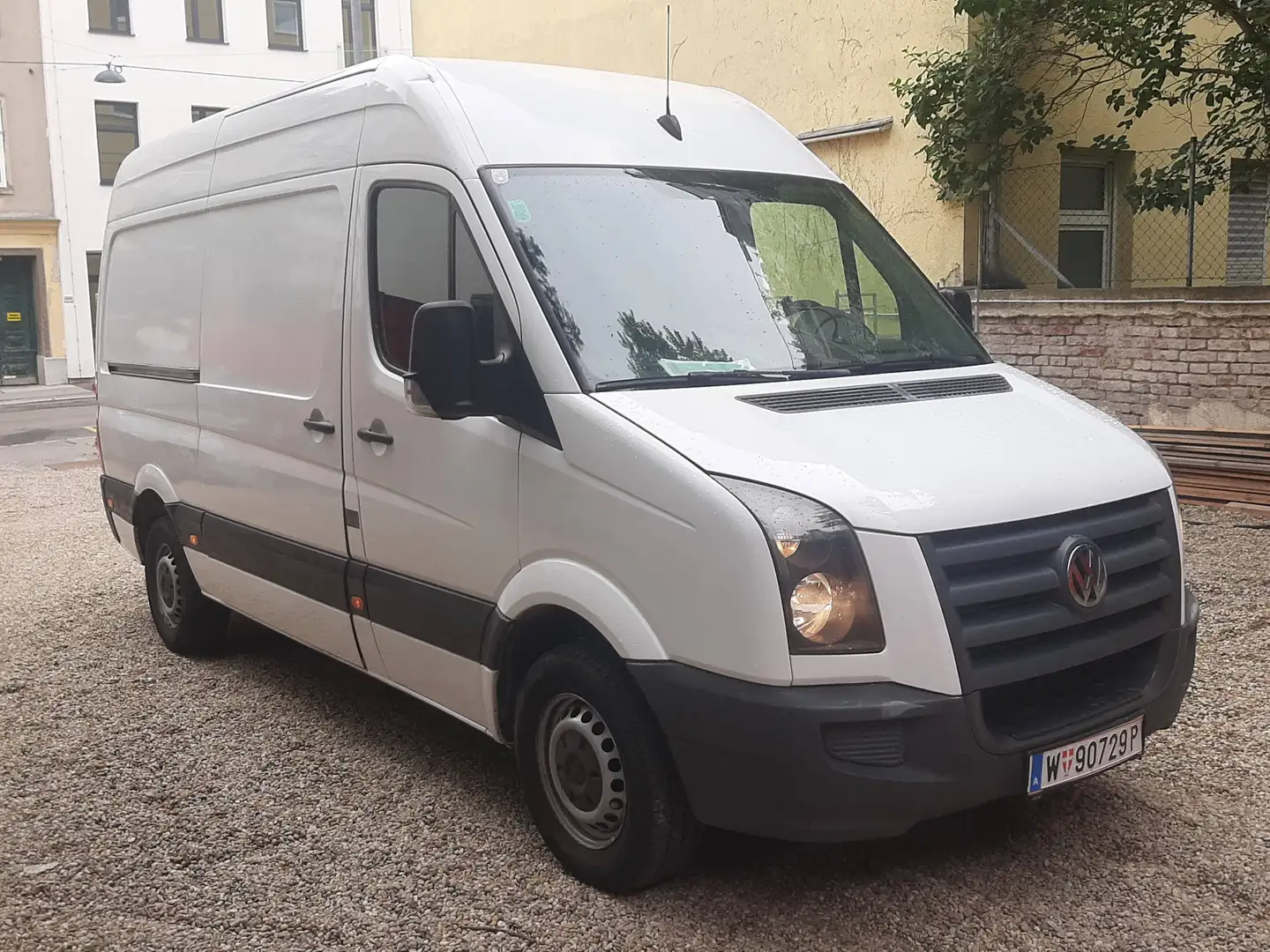 Volkswagen Crafter 35 HR Kastenwagen - 2
