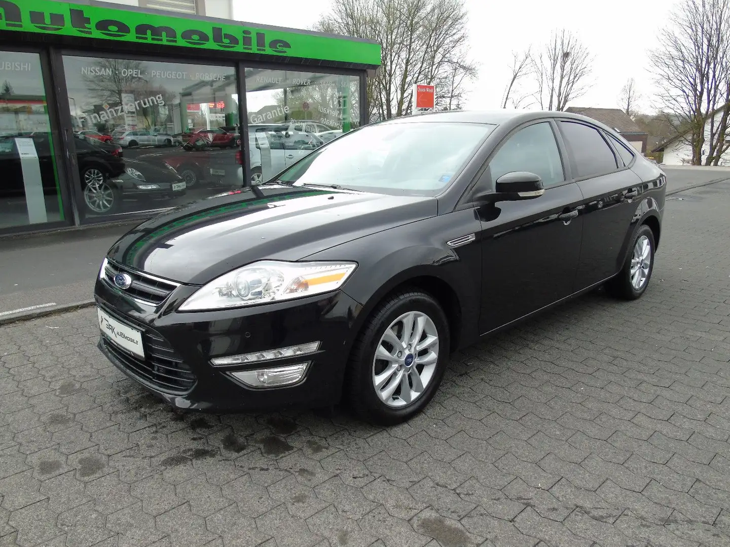 Ford Mondeo Lim. Trend **NAVI*KLIMA*SITZBELÜFTUNG** Schwarz - 1