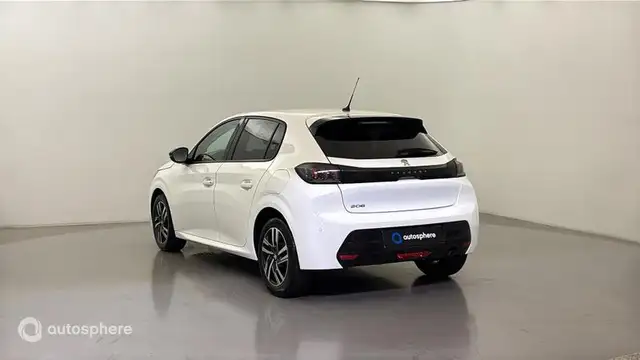 Peugeot 208 view 8
