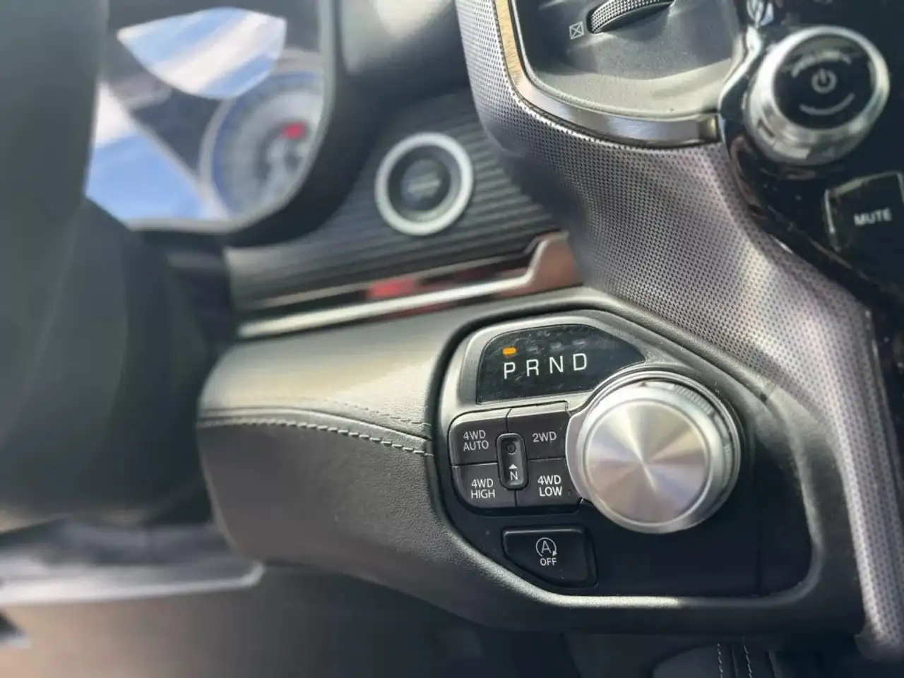 Dodge RAM 2021 — фото 13