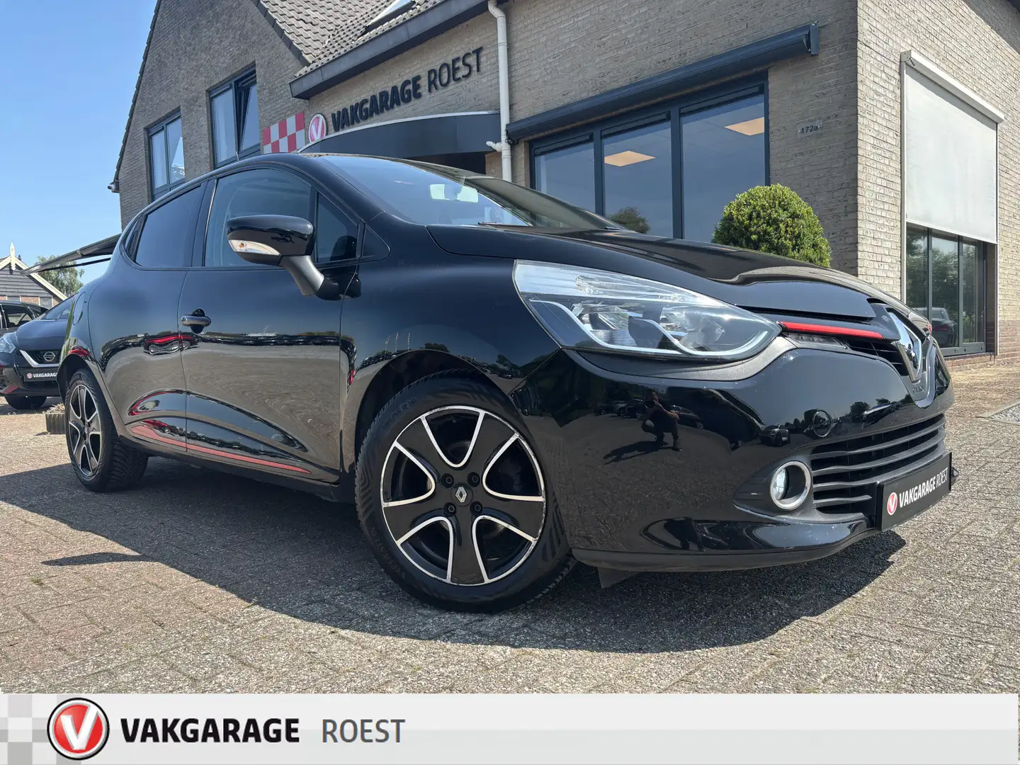 Renault Clio 5DRS 0.9 TCe Dynamique Panoramadak / Navigatie / C Zwart - 1