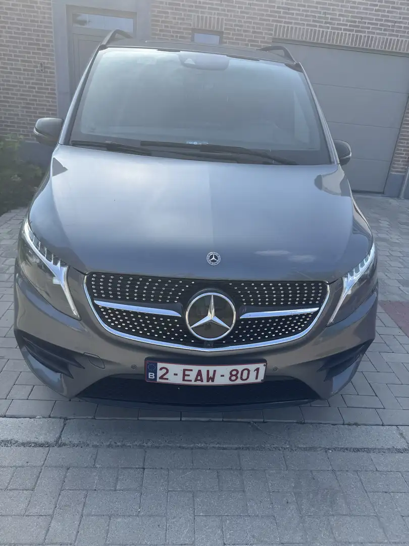 Mercedes-Benz V 300 d lang 9G-TRONIC Avantgarde - 1