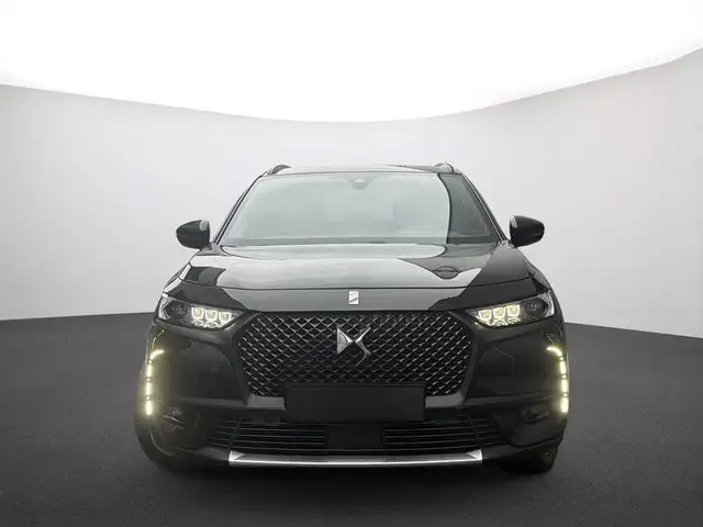 DS Automobiles DS 7 Crossback view 3