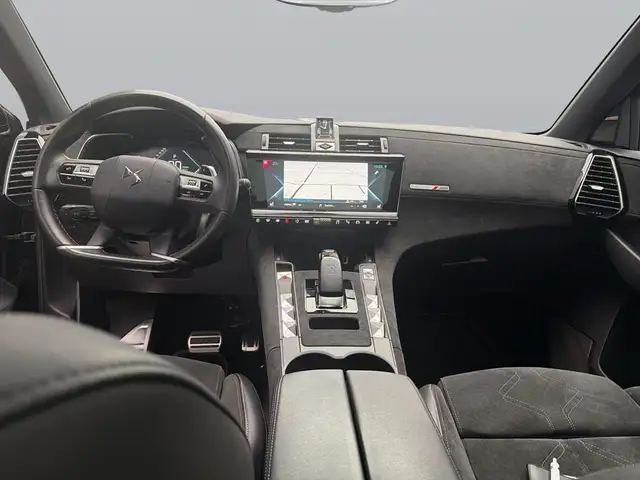 DS Automobiles DS 7 Crossback view 11