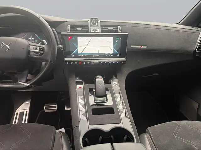 DS Automobiles DS 7 Crossback view 13