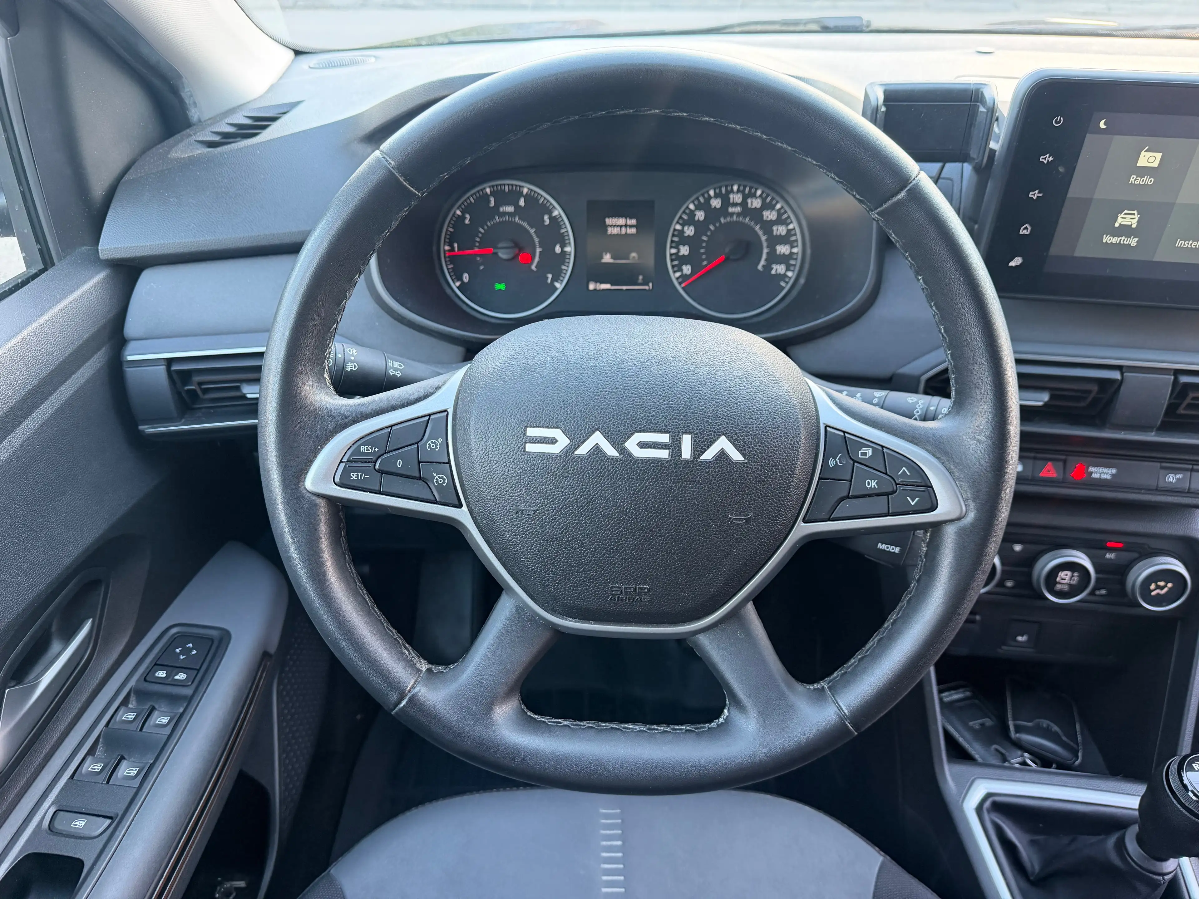 Dacia Jogger Jogger 1.0 TCe Extreme 7pl. — photo 11