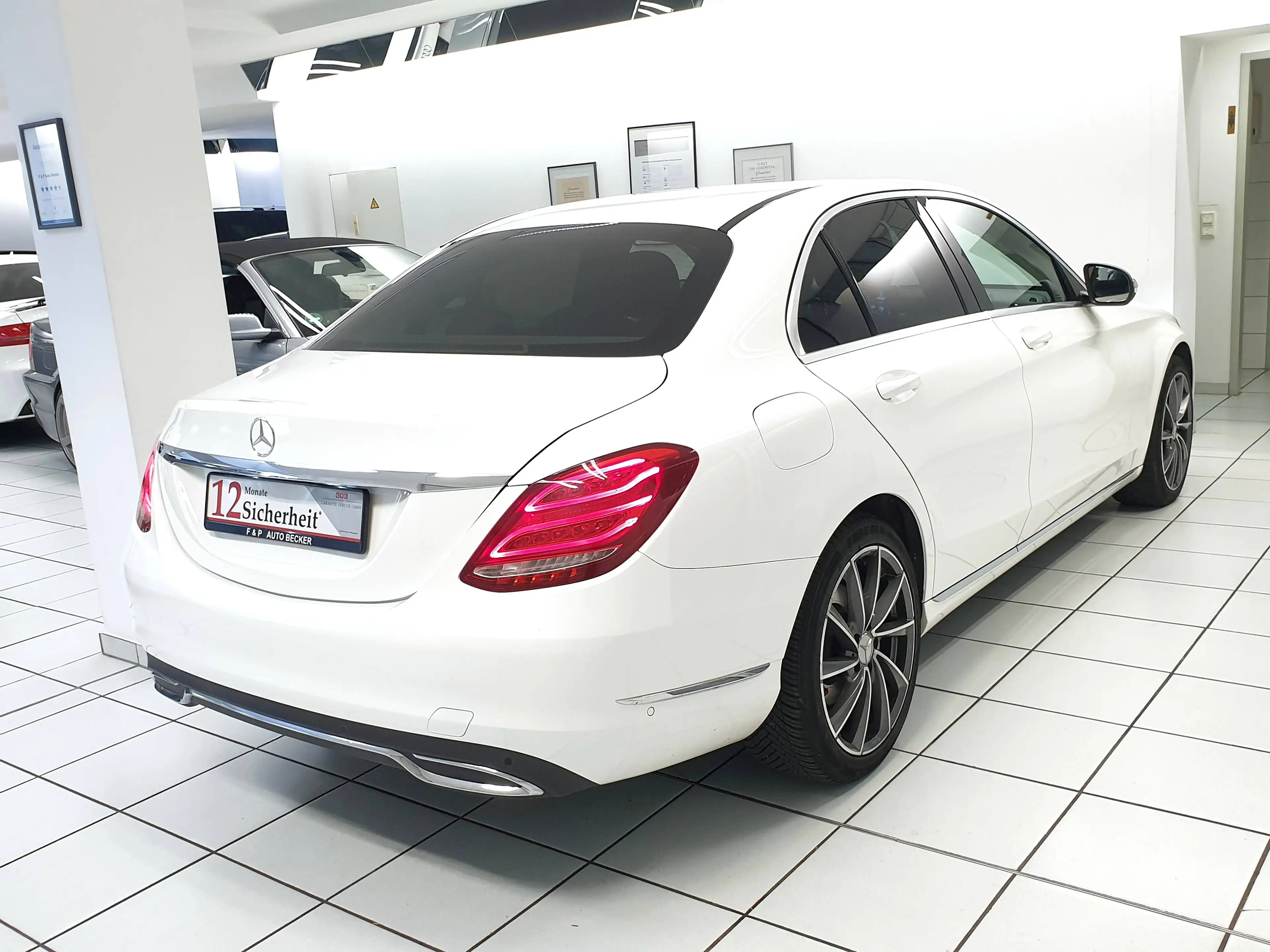 Mercedes-Benz C 180 C 180 Avantgarde Scheckheft Navi LED Tempomat — photo 6