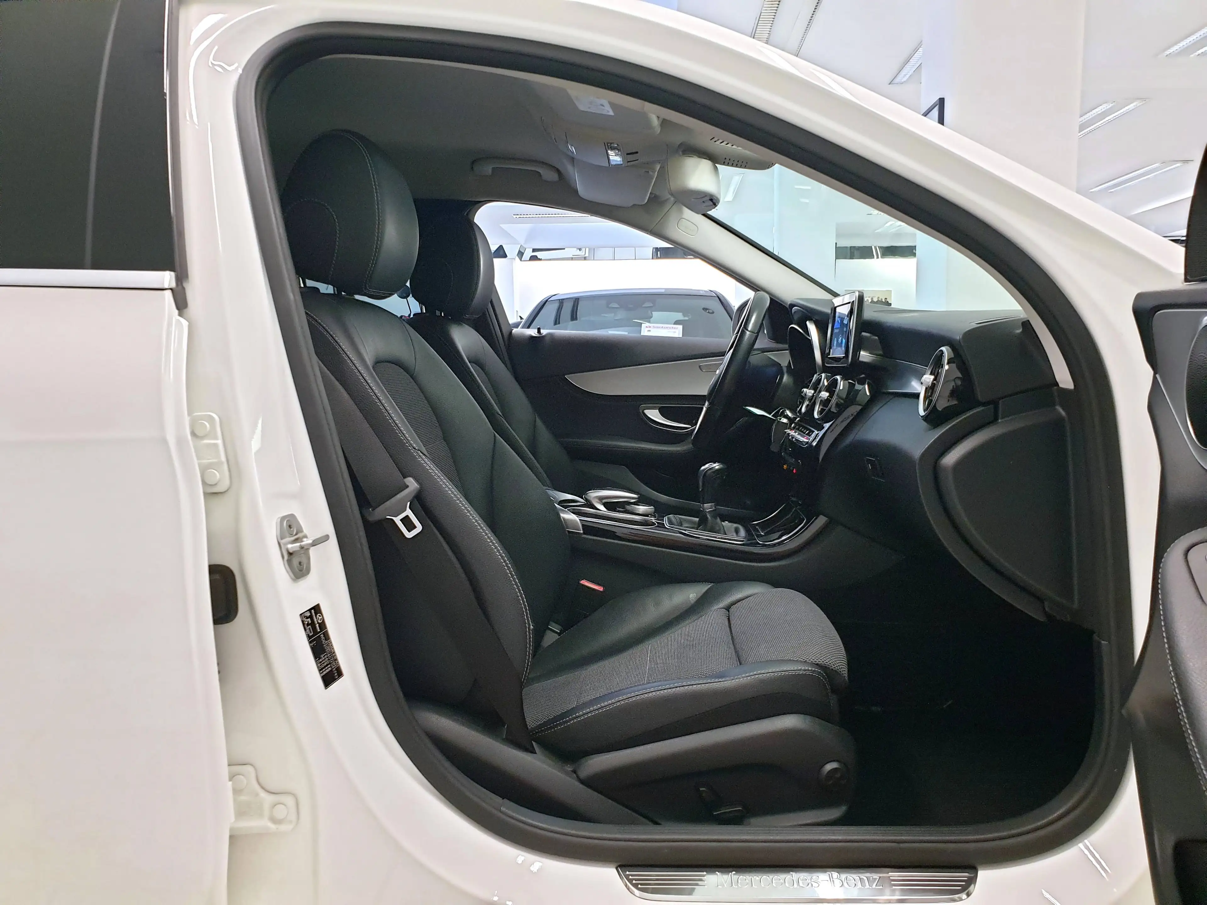 Mercedes-Benz C 180 C 180 Avantgarde Scheckheft Navi LED Tempomat — photo 10