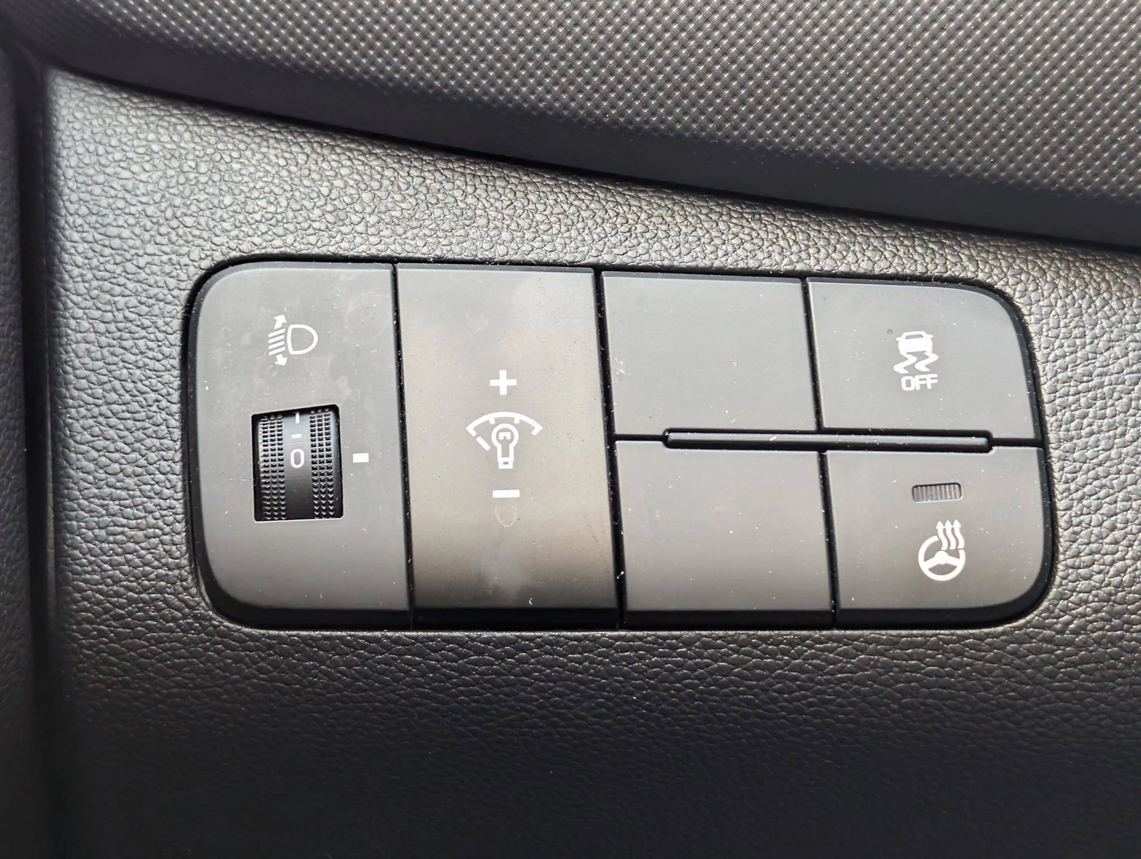 Hyundai i10 Trend, Klima, SHZ, Lenkrad beheizt — photo 12
