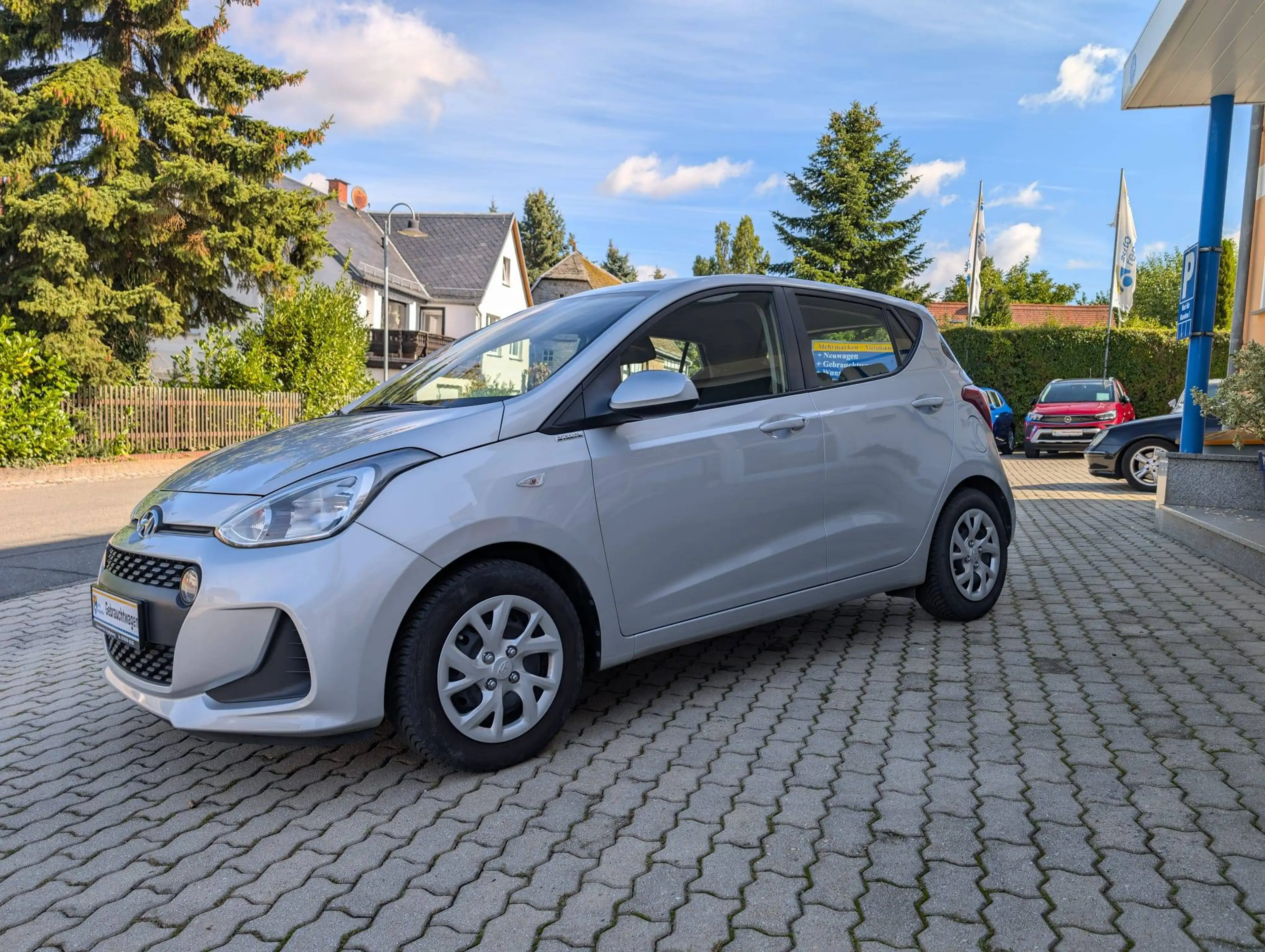 Hyundai i10 Trend, Klima, SHZ, Lenkrad beheizt — photo 5