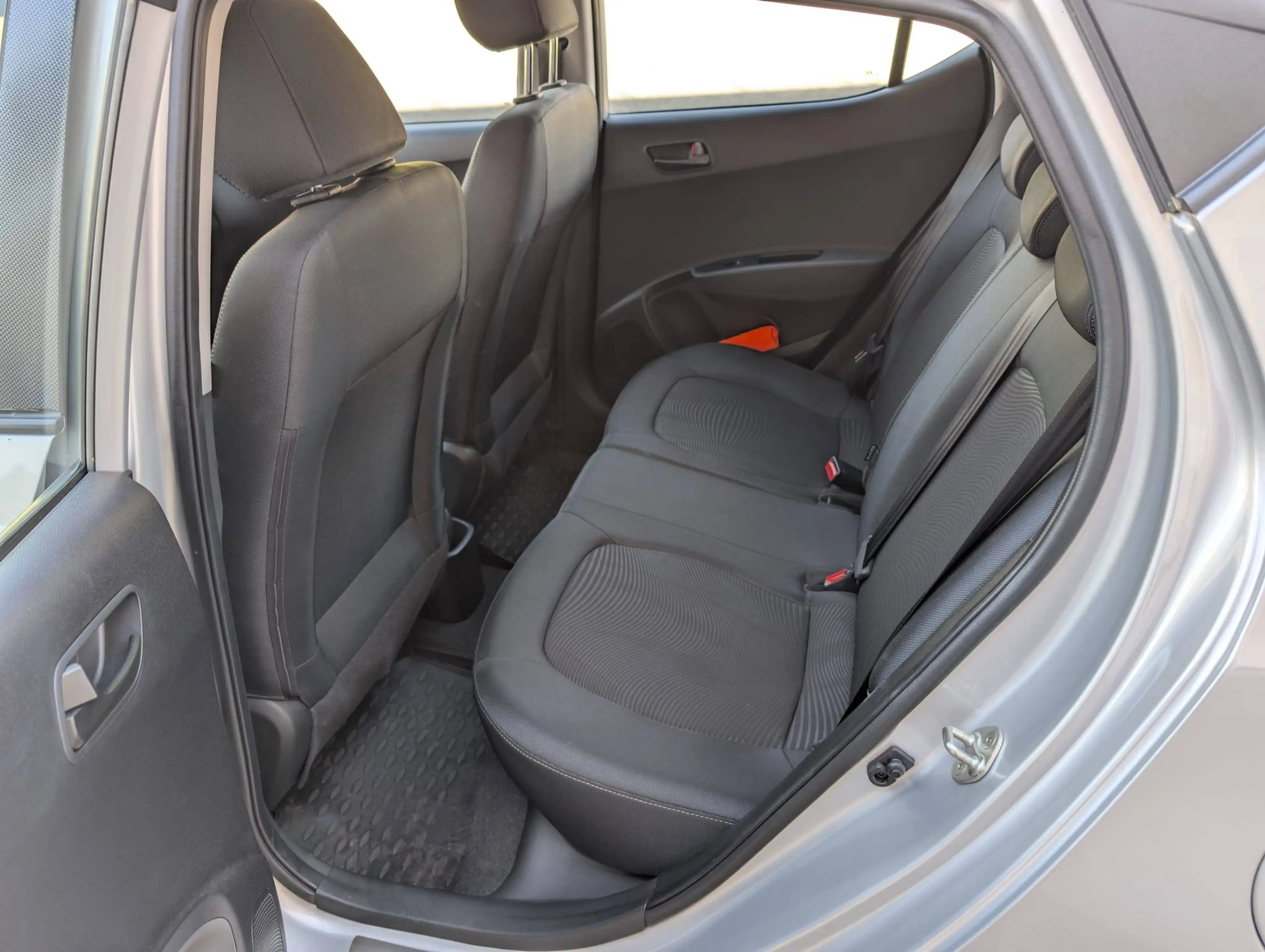 Hyundai i10 Trend, Klima, SHZ, Lenkrad beheizt — photo 6