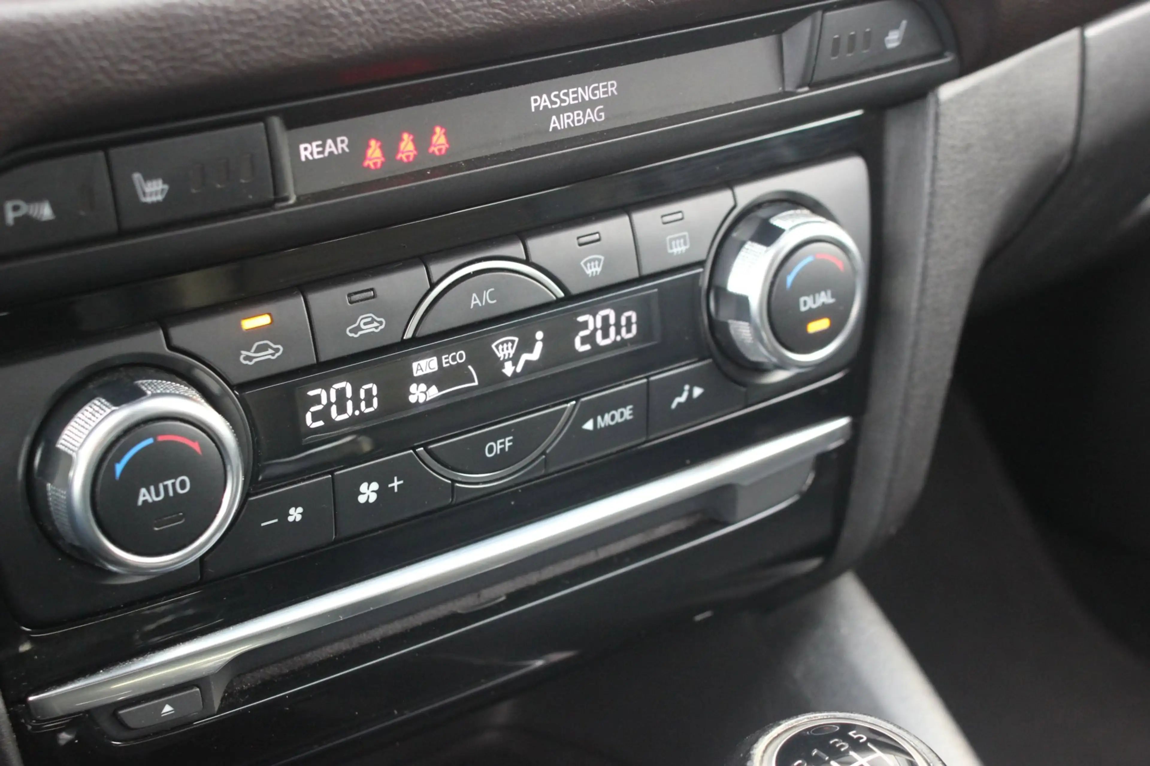 Mazda 6 Sportbreak 2.0 SkyActiv-G 165 Skylease GT | Leer | — photo 9