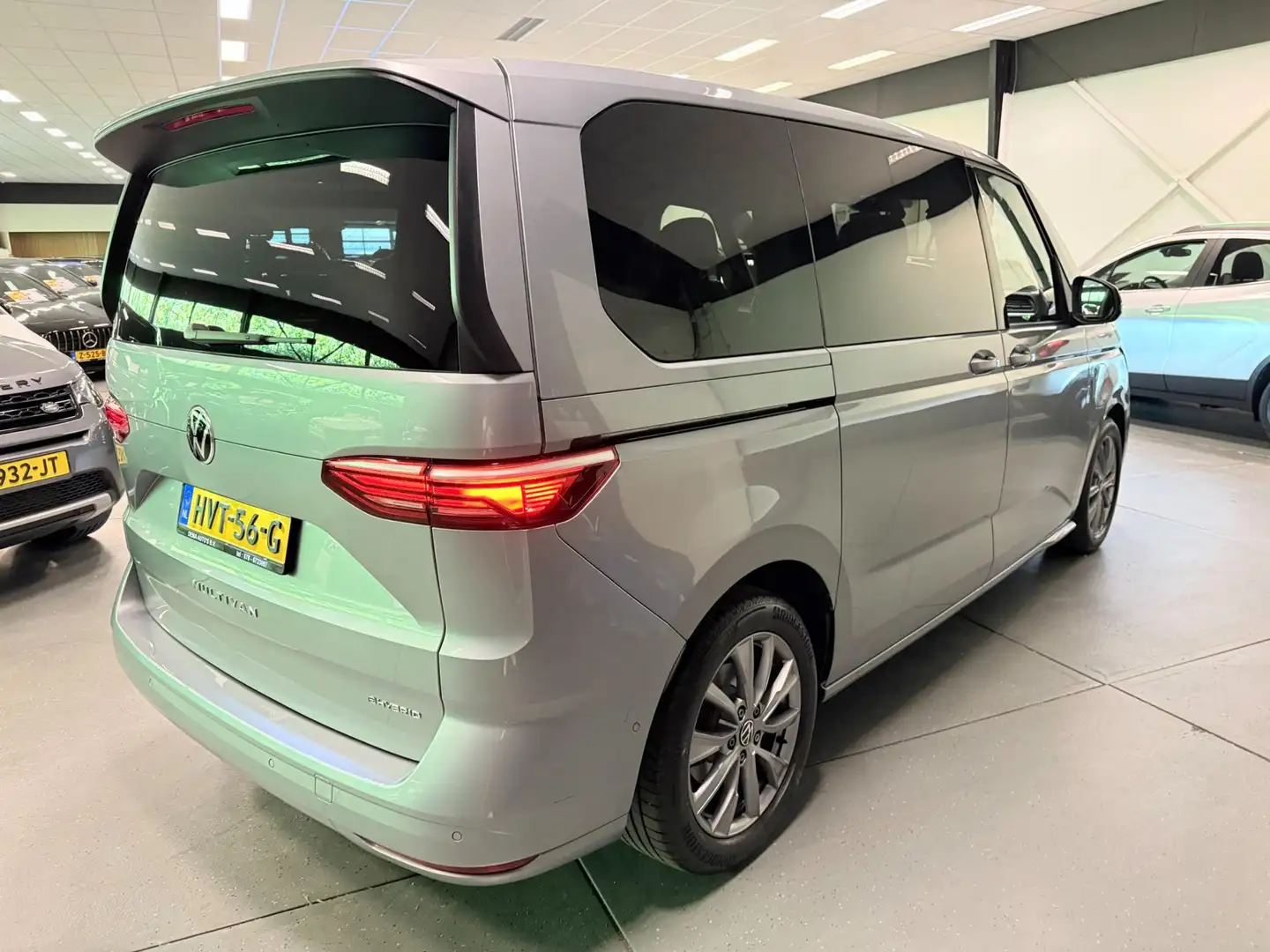 Volkswagen 1.4 eHybrid 6P/PANO/LEDER/H-UP/H-KARDON/STOEL-M/IQ Grijs - 2