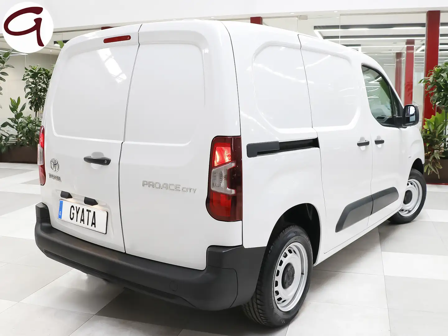 Toyota Proace City Van Larga 50kWH VX Bianco - 2