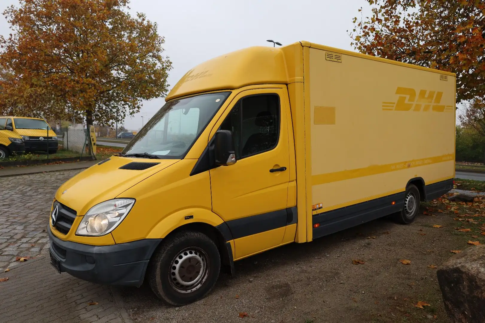 Mercedes-Benz Sprinter II Pritsche/ Koffer/Regalsystem Jaune - 2