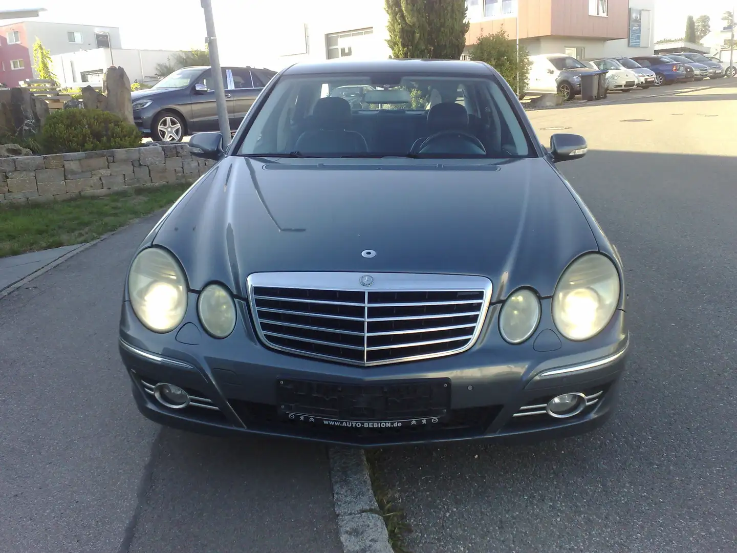 Mercedes-Benz E 280 CDI 7G-TRONIC Avantgarde Grau - 1