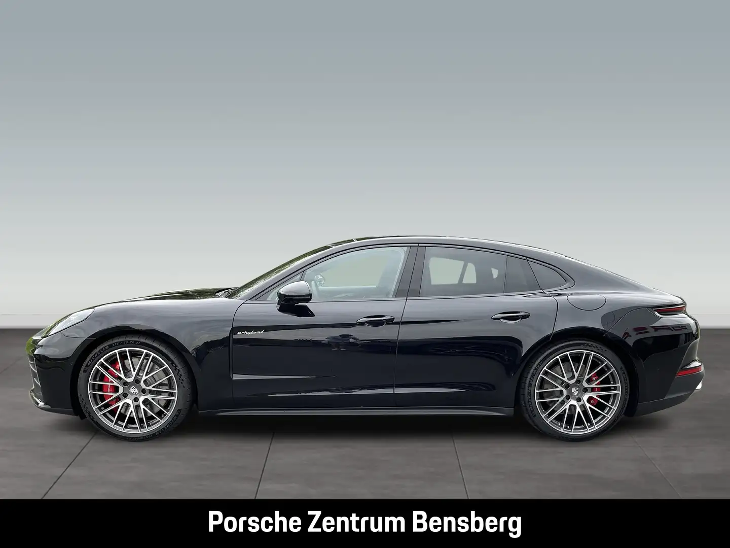 Porsche Panamera 4S E-Hybrid Schwarz - 2