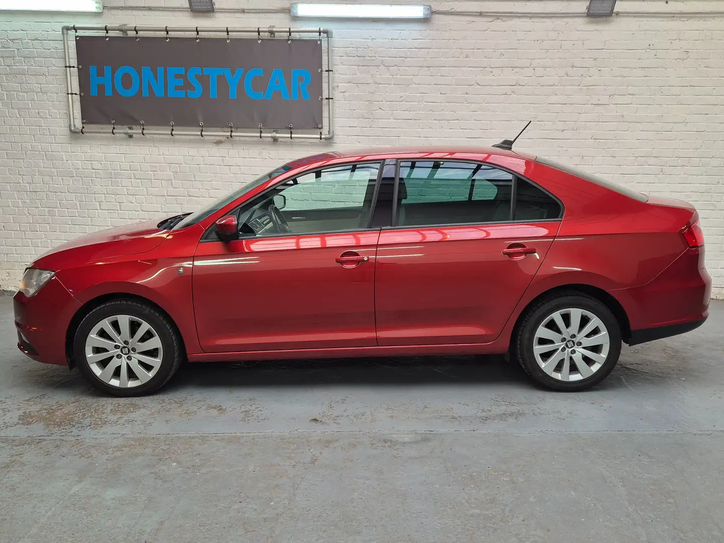 SEAT Toledo Toledo 1.2 TSI Style - Superbe état - Garantie Rouge - 2